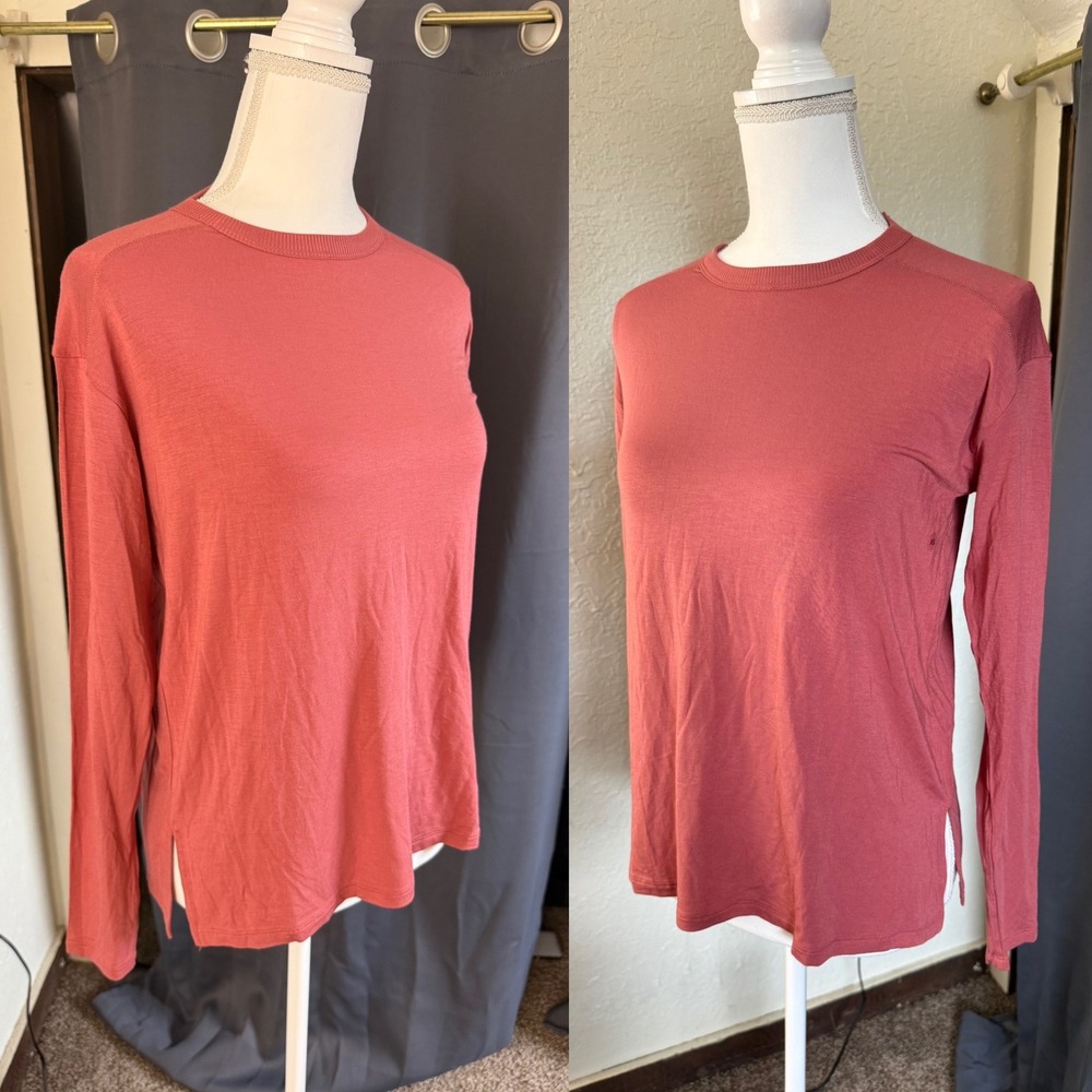 American Eagle Soft & Sexy Long Sleeve Top XS Terracotta Red Crew Neck NWT